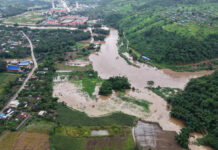 Heavy rain triggers flash floods in Mae Sot as Moei River overflows Heavy rain triggers flash floods in Mae Sot as Moei River overflows