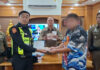 Illegal taxi driver admits overcharging Lao passenger, refunds fare Illegal taxi driver admits overcharging Lao passenger, refunds fare