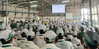 Cambodia blames border closure as 3 factories shut, nearly 4,000 workers affected