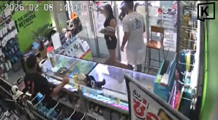 Shop owner puzzled as Free Palestine flag sparks a clash with Israeli tourists