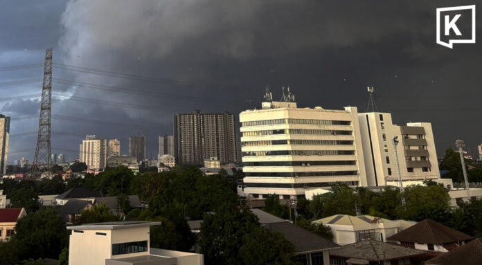 Thailand warned of heavy rain, flash floods and rough seas Thailand warned of heavy rain, flash floods and rough seas
