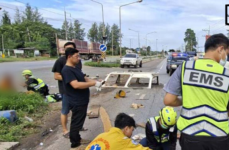 Two monks injured as pickup crashes into their truck at U-turn Two monks injured as pickup crashes into their truck at U-turn