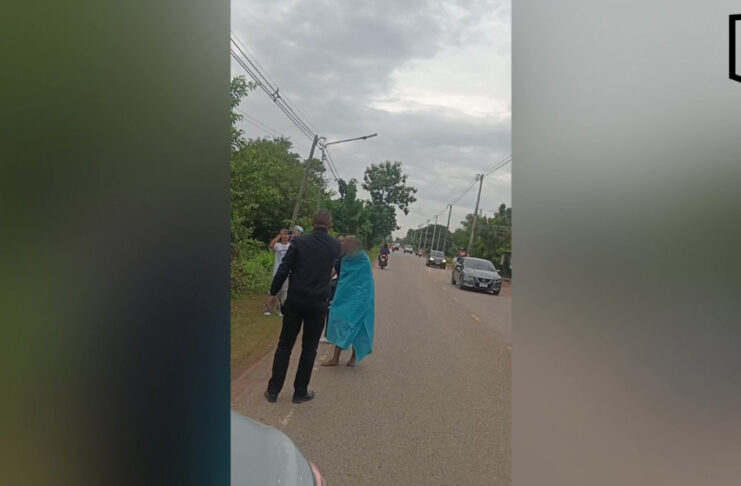 Udon Thani woman found wandering naked, allegedly seeking lover Udon Thani woman found wandering naked, allegedly seeking lover