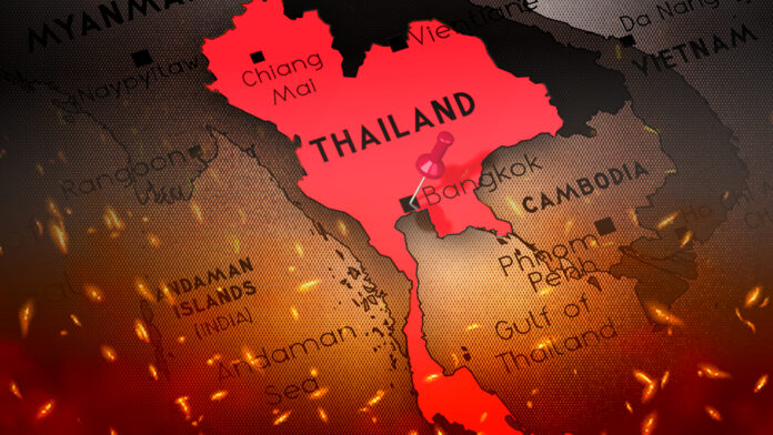 Untitled-1 copy A Preliminary Case for Thailand Entering Its Second Lost Decade