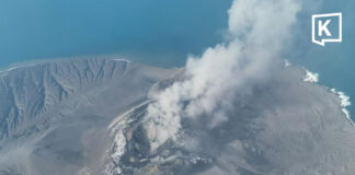 Volcanic island in Indonesia erupts, canceling hundreds of flights and stranding thousands