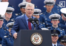 US acknowledges for the first time that it has deployed weapons in space
