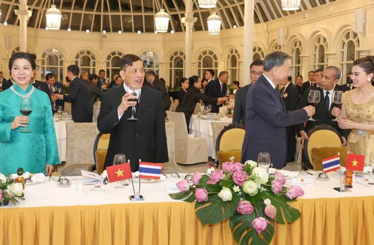 Thai King attends official dinner at Hanoi’s historic Tonkin Palace