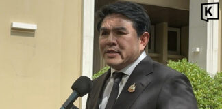Minister blasts Thai Airways over stranded baggage crisis Minister blasts Thai Airways over stranded baggage crisis