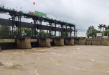 Rama VI Dam raises red flag as Pasak River levels rise Rama VI Dam raises red flag as Pasak River levels rise