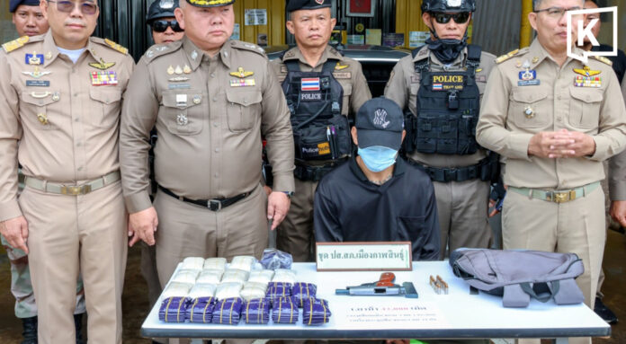 Sleepy drug courier caught after dozing off at car wash Sleepy drug courier caught after dozing off at car wash