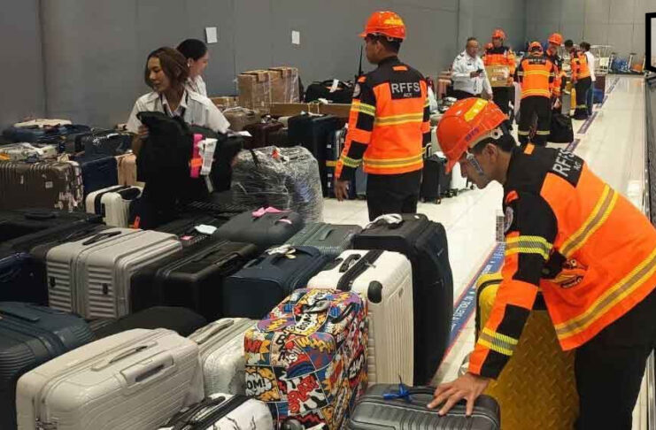 Thai Airways rushes to deliver baggage stranded at Suvarnabhumi Thai Airways rushes to deliver baggage stranded at Suvarnabhumi