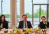 Thaksin, Yingluck and Paetongtarn share tech knowledge