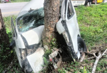 Van crashes into tree after clocking 143 km/h in Lampang Van crashes into tree after clocking 143 kmh in Lampang