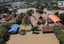 Ayutthaya riverside areas warned of 10cm water rise