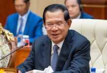 Sam Rainsy says Hun Sen escalates tensions with Thailand