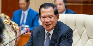 Sam Rainsy says Hun Sen escalates tensions with Thailand