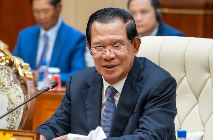 Sam Rainsy says Hun Sen escalates tensions with Thailand