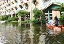 Floods affect 2.45 million people as Thailand prepares 645 million baht in aid Floods affect 2.45 million people as Thailand prepares 645 million baht in aid