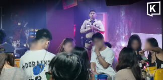 Khao San Road nightclub raid finds 31 drug-positive patrons, minors and guns Khao San Road nightclub raid finds 31 drug-positive patrons, minors and guns