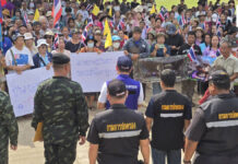 More than 200 Thai border residents demand government protection from Myanmar fighting