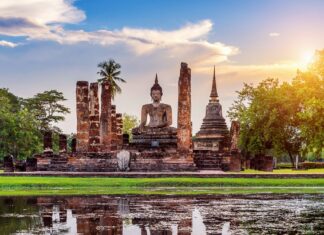 Thailand welcomes 25 million foreign tourists in first 10 months