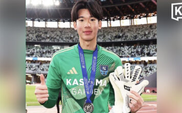 Thai Teen Goalkeeper Poomraphee to Sign Pro Deal With J.League Club Thai Teen Goalkeeper Poomraphee to Sign Pro Deal With J.League Club