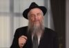 Thai PM revokes citizenship of Jewish community leader