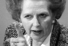 Pictured: Margaret Thatcher's Trip To Thailand In 1988