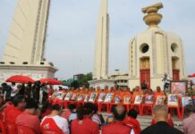 Redshirts Flood Ratchadumnern To Remember 2010 Crackdown