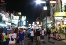 Business As Usual For Khaosarn Road Despite Protests