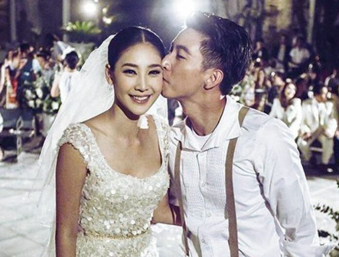 ?Tangmo? Pattaratida Patcharaveerapong and ?Tono? Phakin Kumvilaisak at their engagement ceremony