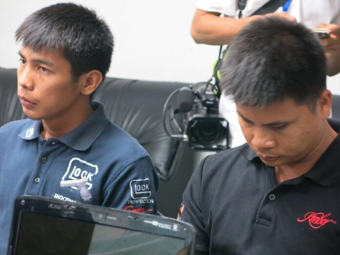 Sergeant Pitsanu Fuengrung and Corporal Nattawut Choedsoongnoen