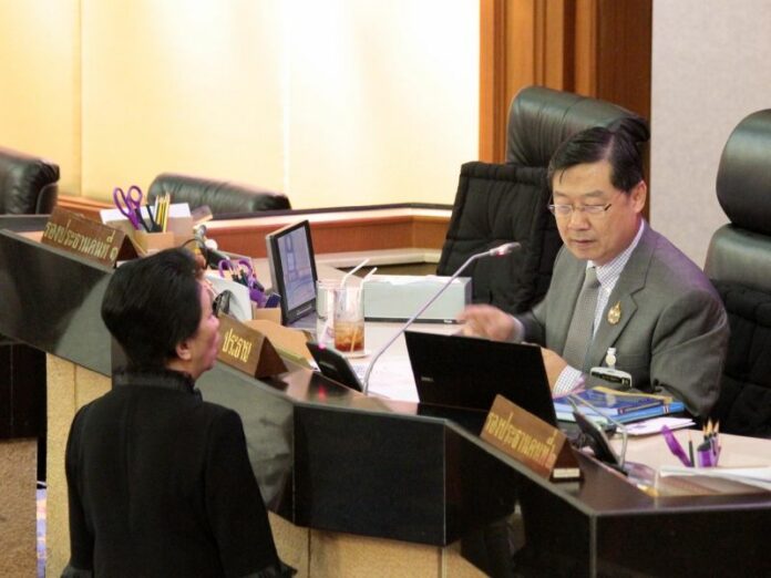 Newly elected Senate Speaker Surachai Liengboonlertchai, who Mr. Suthep is calling upon to appoint a new PM.