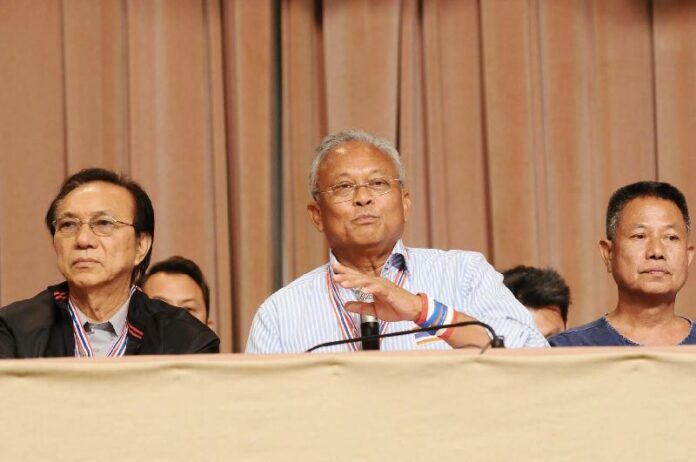 Leader of the anti-government protest movement Suthep Thaugsuban has said he will turn himself into the police if his upcoming "final fight" against the government fails, 17 May 2014.