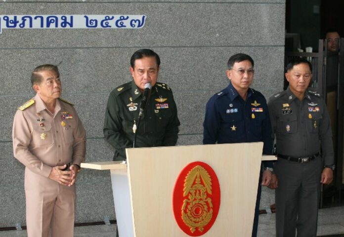 Gen. Prayuth Chan-ocha speaking at a press conference on martial law, 20 May 2014.