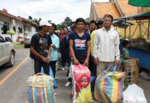 Two Cambodians Die En Route to the Border