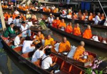 Officials To Regulate Damnoen Saduak Floating Market