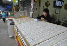 'Lucky Prayuth Number' Craze Hits Thai Lotto Industry