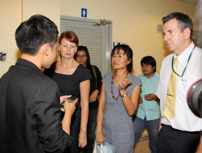 Officials from UK Embassy observed the autopsy in Bangkok on 17 September 2014.<br />
