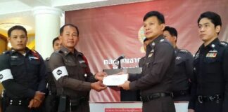Policeman Rewarded 10,000 Baht For Declining Bribe