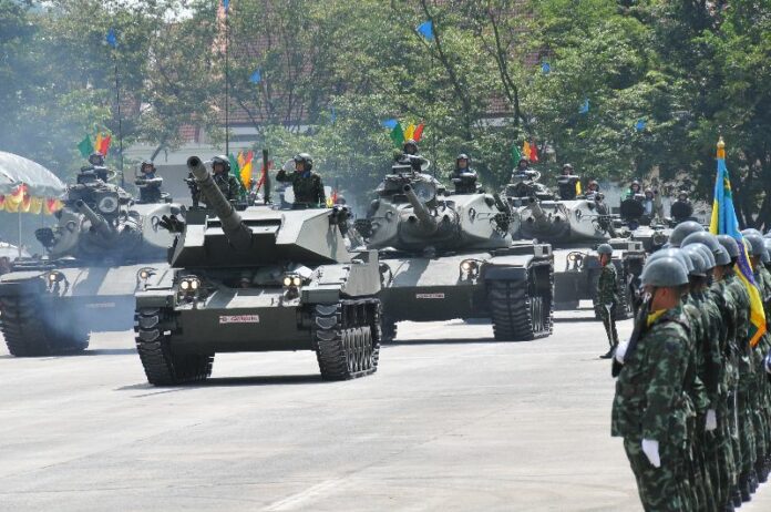A military parade in Nakhon Nayok province, 29 September 2014.