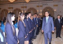 Junta Leader Chides Newspapers' Use of Dramatic Headlines