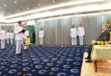 PM Granted Audience With HM King, Ending Wild Rumours