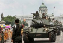 Thais Told Not To Worry If They See Tanks in Bangkok