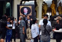 Red Shirts Banned From Redshirt Leader's Memorial Service