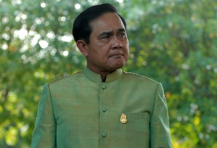 Thai junta chairman and PM Gen. Prayuth Chan-ocha talking to reporters on 20 Jan 2014 at the Government House in Bangkok.<br />