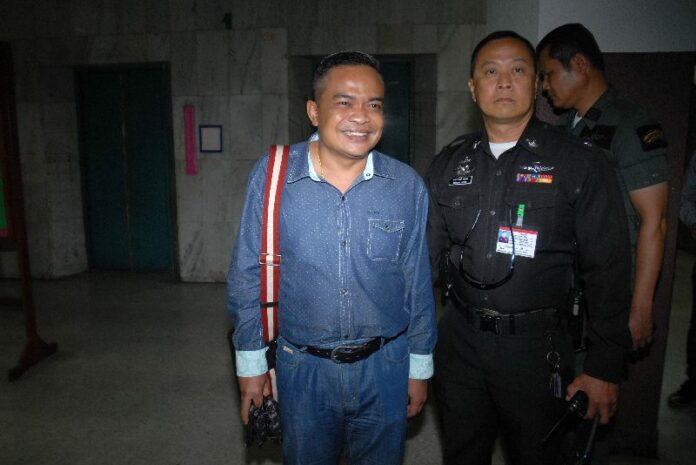 Jatuporn Prompan, a core leader of the United Front of Democracy Against Dictatorship (UDD), at the Criminal Court in Bangkok, 28 Jan 2015.<br />