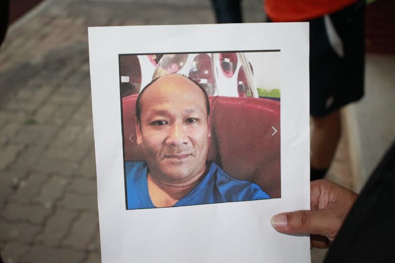 A photo of Wacharatawi Weeraklaew, who is wanted by police for escaping police custody and stealing a car.