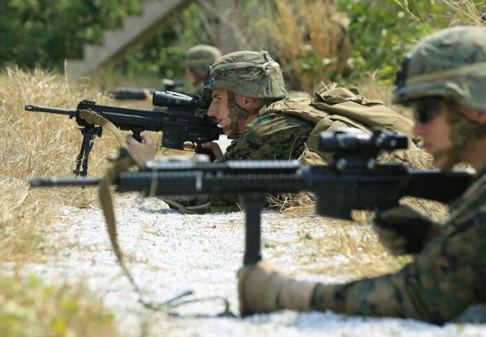 U.S. marines take part in an amphibious assault joint military exercise as part of Cobra Gold 2014 at a military base in Chonburi province on Feb. 14, 2014. Photo: Narong Sangnak / EPA