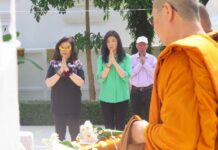 Yingluck's Lawyer Urges Junta to Stop Intimidating Her